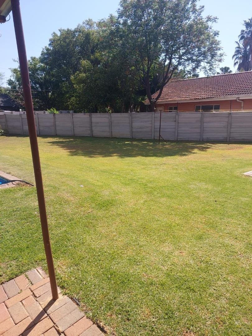 4 Bedroom Property for Sale in Lourenspark North West